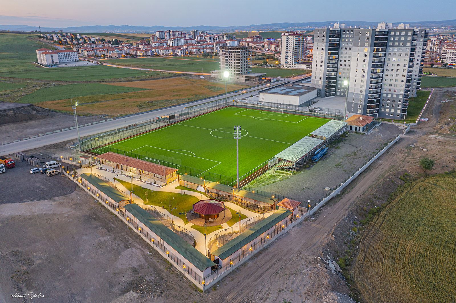 Mahmudiye Şehir Stadyumu